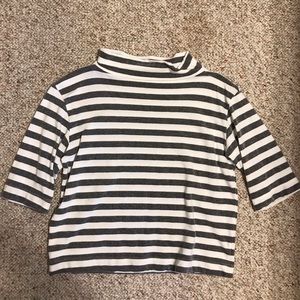 stripped turtleneck shirt
